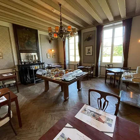 Chateau De La Coutanciere 3*