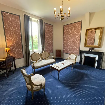 Chateau De La Coutanciere 3*