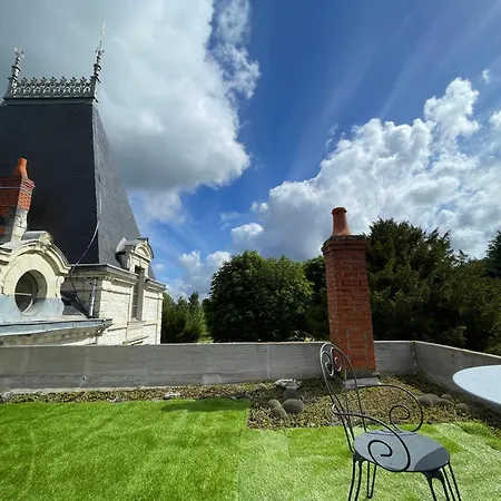 Chateau De La Coutanciere 3*