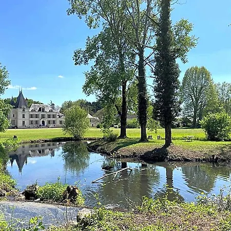 Hotel Chateau De La Coutanciere 3*