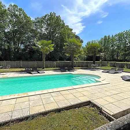 Chateau De La Coutanciere 3*