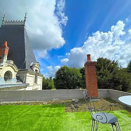 Chateau De La Coutanciere