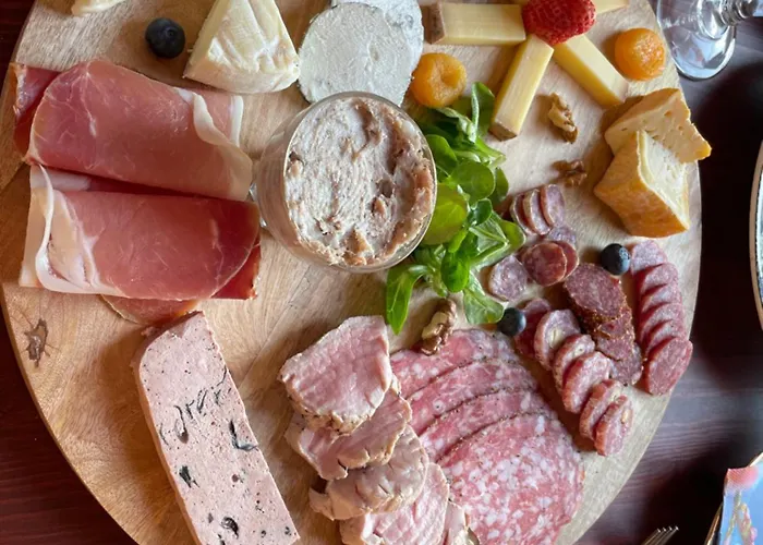 Chateau De La Coutanciere Hotel 3*