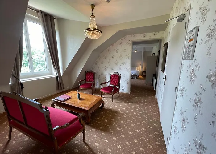 Chateau De La Coutanciere מלון 3*