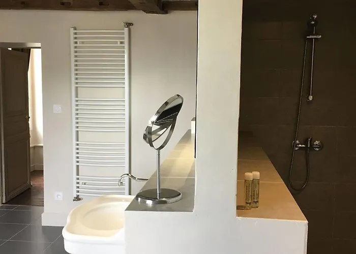 Chateau De La Coutanciere Hotel